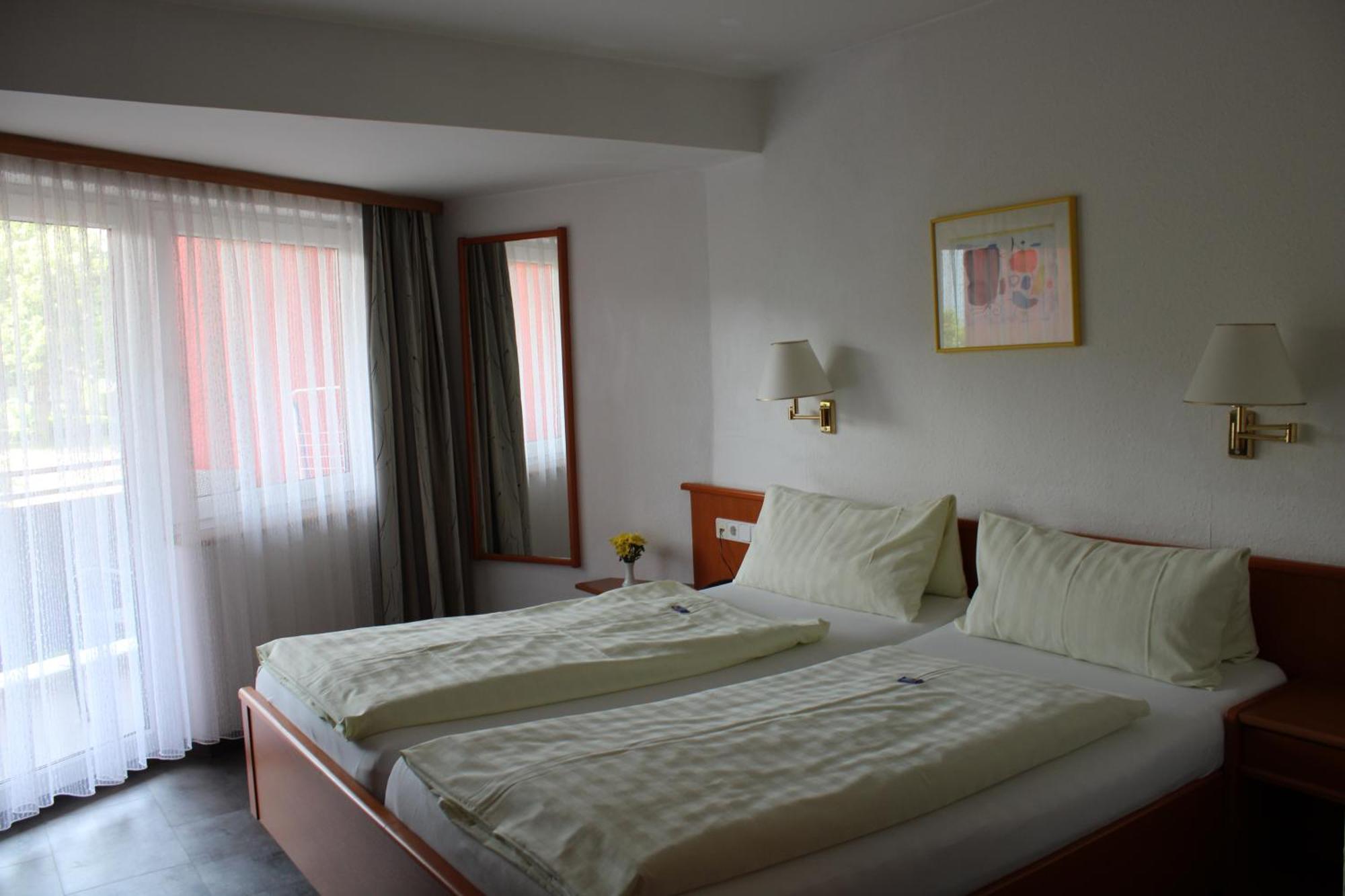 Haus Hildegard Hotel Bad Fussing Ngoại thất bức ảnh