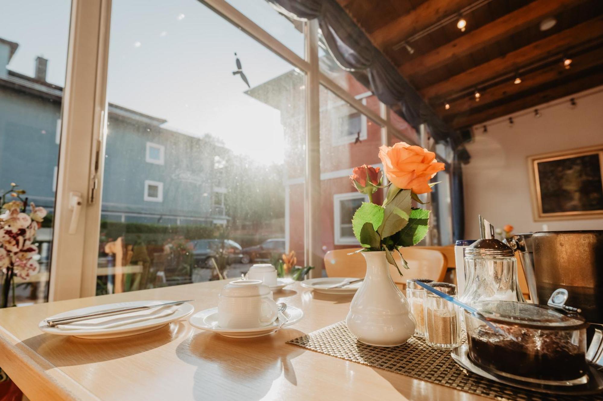 Haus Hildegard Hotel Bad Fussing Ngoại thất bức ảnh