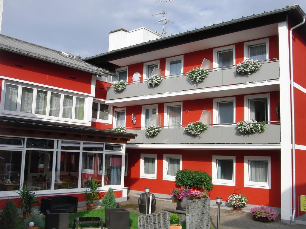 Haus Hildegard Hotel Bad Fussing Ngoại thất bức ảnh